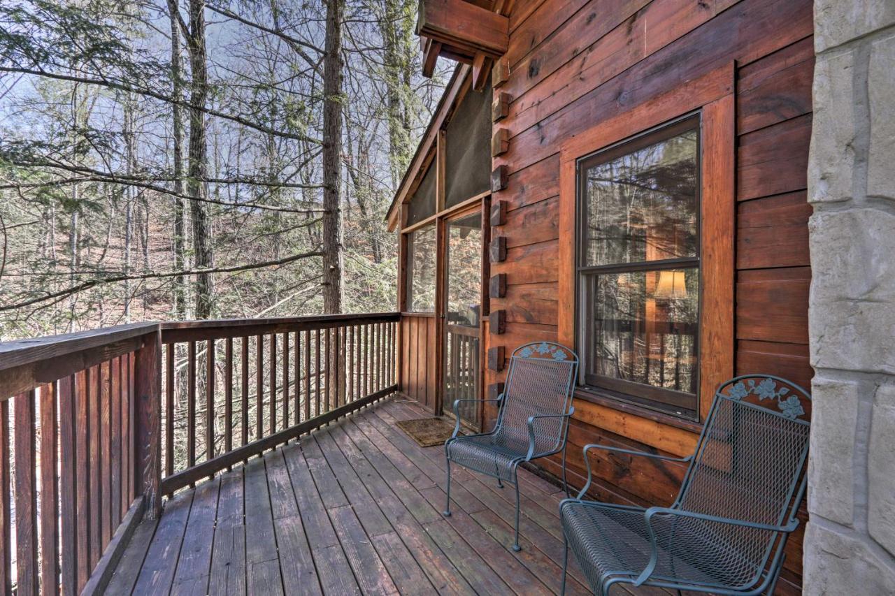Cozy Cabin With Hot Tub In The Heart Of Pigeon Forge Villa Esterno foto