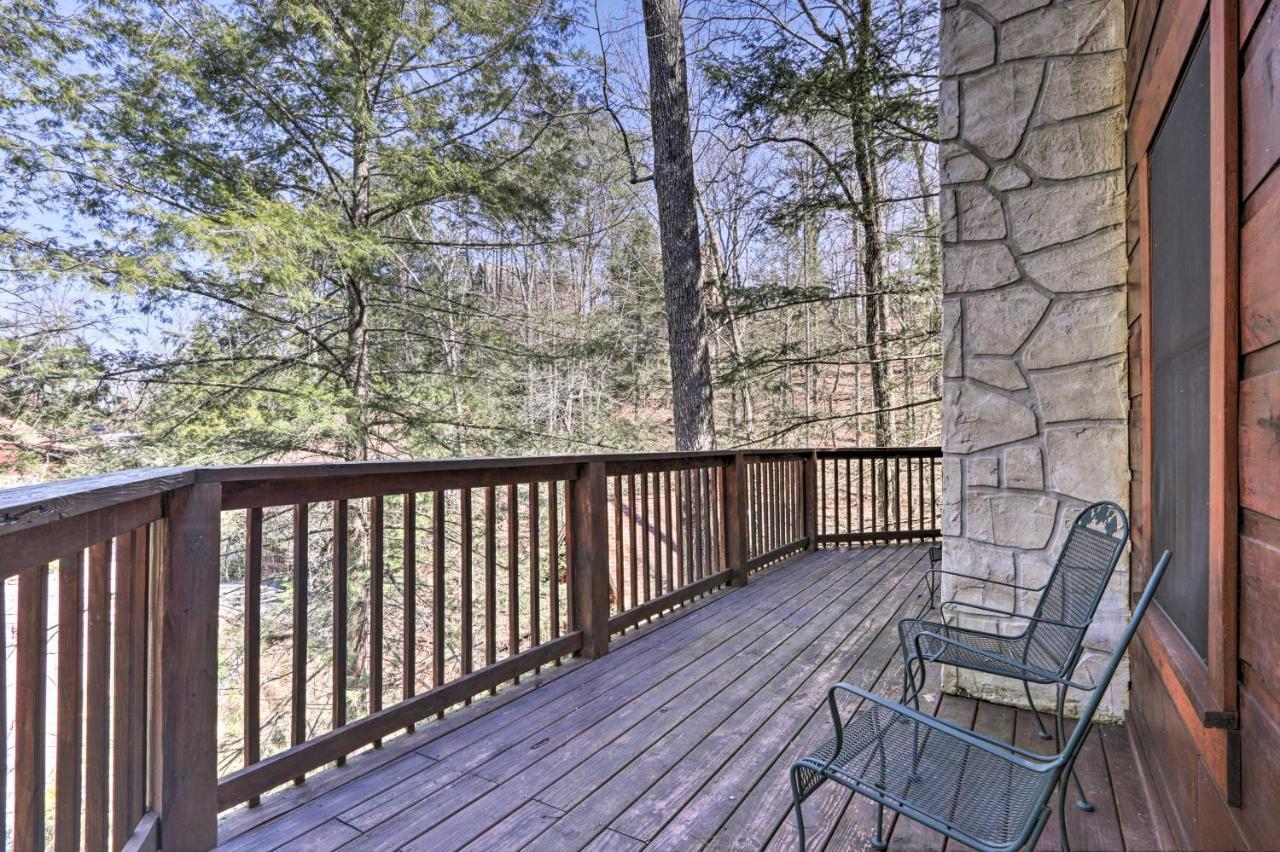 Cozy Cabin With Hot Tub In The Heart Of Pigeon Forge Villa Esterno foto