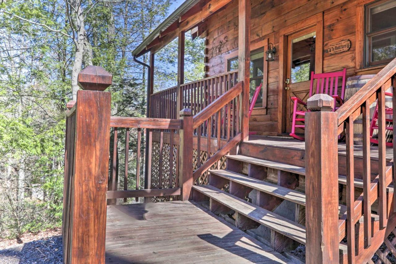Cozy Cabin With Hot Tub In The Heart Of Pigeon Forge Villa Esterno foto